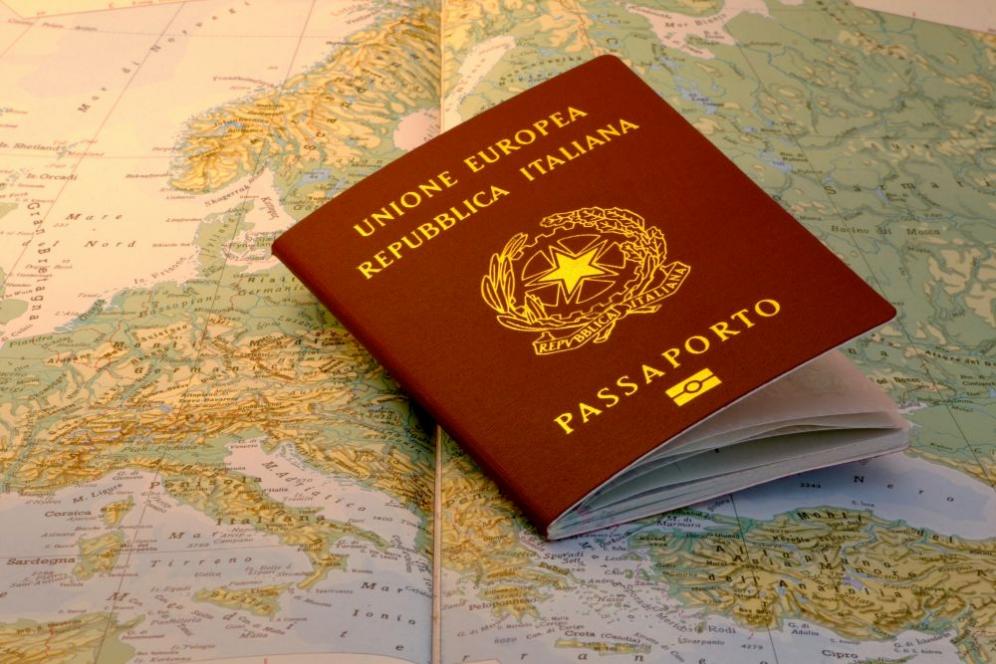 Acquista il Passaporto Italiano online